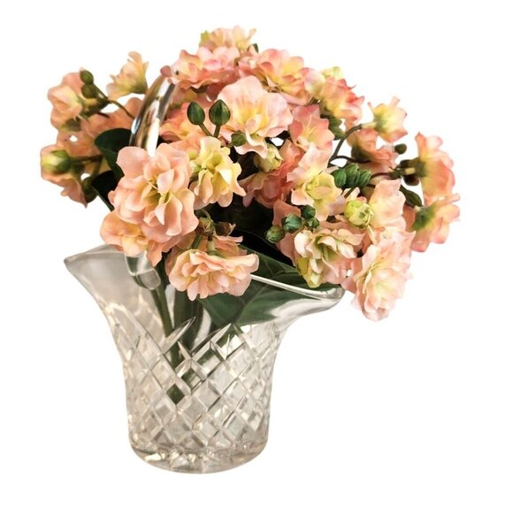 Pressed Cut Crystal Glass Basket Vase Handled Diamond Pattern Decorative Display - Picture 4 of 9